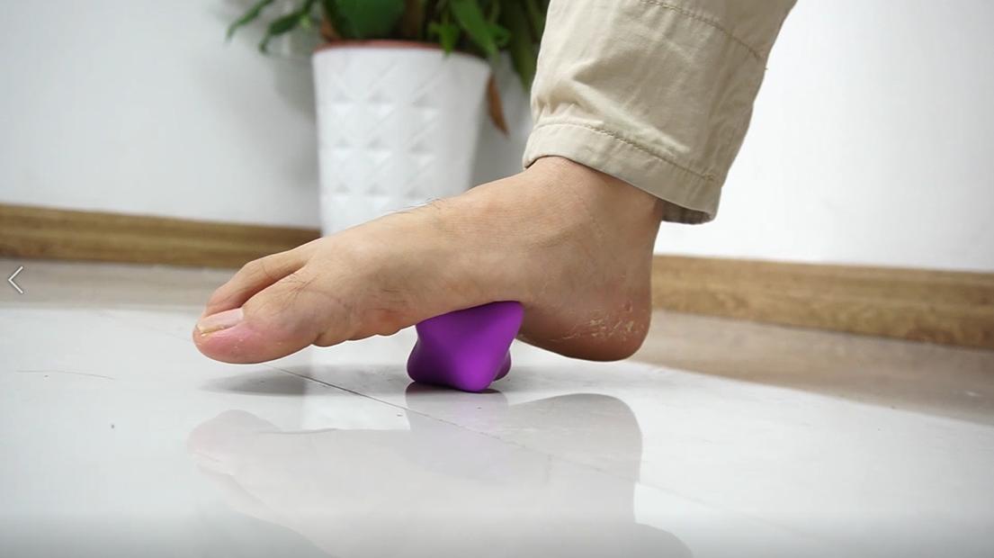 足弓塌陷导致膝盖疼痛如何治疗,足弓塌陷脚掌疼怎么缓解