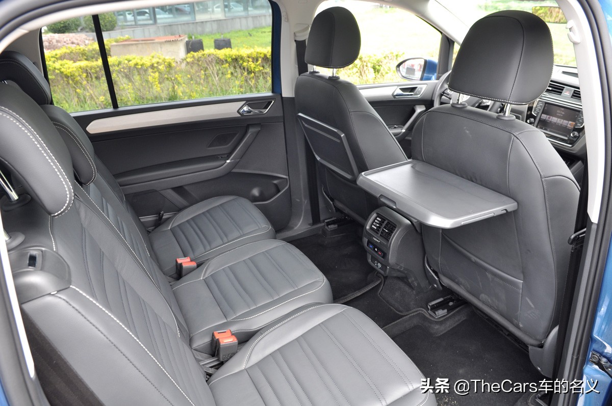 大众途安2021款拓界版落地多少钱,试驾途安l拓界