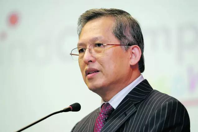 富不过三代唯有书香传万代,富不过三代把财富传下去