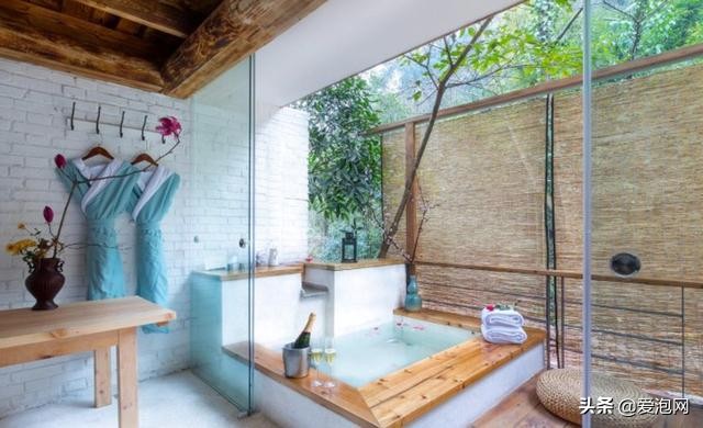 值得一去的温泉民宿,与大自然融为一体的民宿温泉