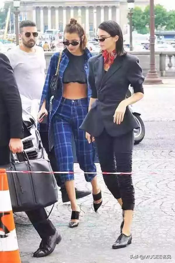 好看的人跟好看的人一起玩,为什么好看的女生都跟丑的在一起