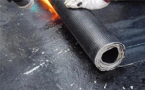 水泥屋顶漏水用什么产品补漏好,屋顶有裂缝房屋漏水怎么补