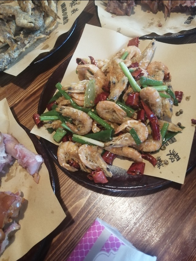 秦皇岛便宜实惠好玩的小酒馆,秦皇岛一个人的小酒馆