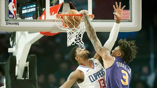 为什么nba运球没有街球那么花哨,nba2k街球模式中如何做花哨的动作