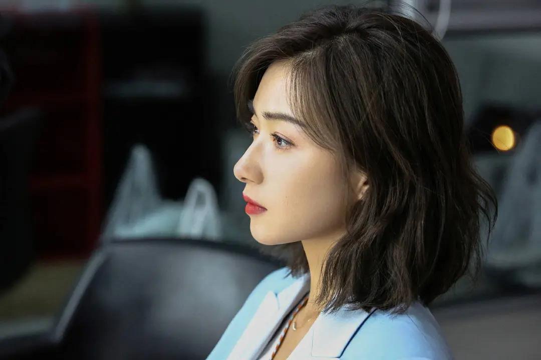 热搜是门玄学，“毁”了万茜“救”了鹿晗？