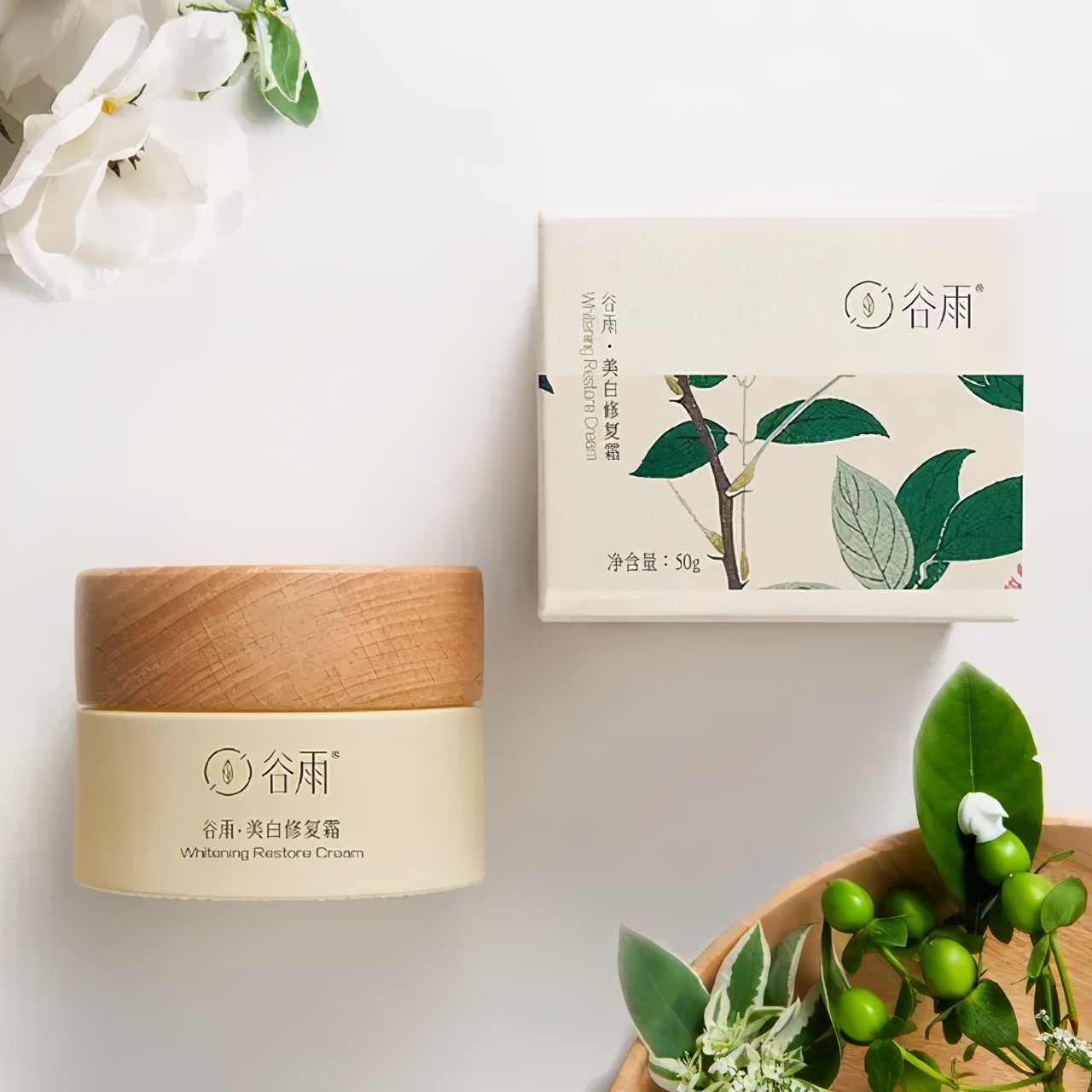 肌肤白皙的女性诱惑度比肤色黝黑的高出15.2%，变白有助于脱单