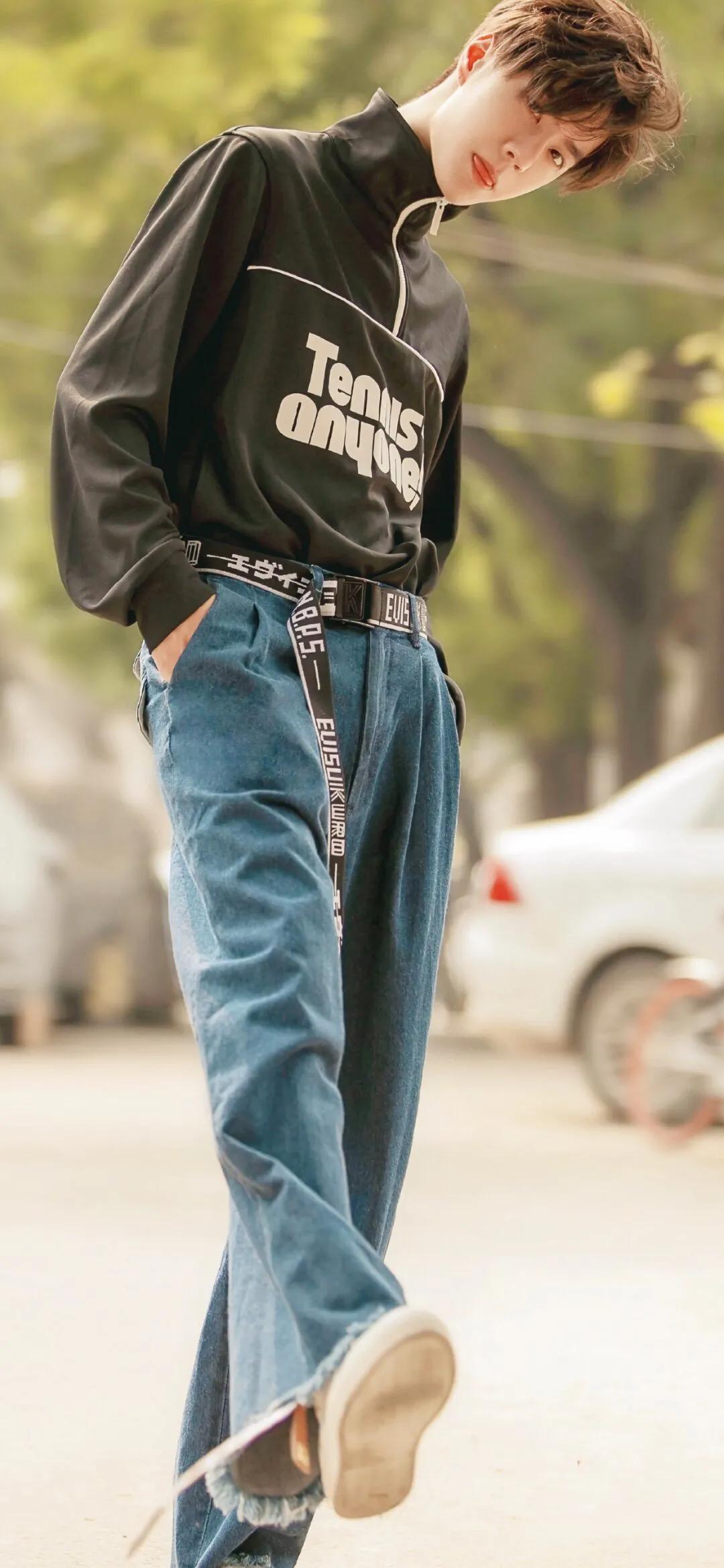 王一博代言的香奈儿蔚蓝味,香水王一博香奈儿蔚蓝