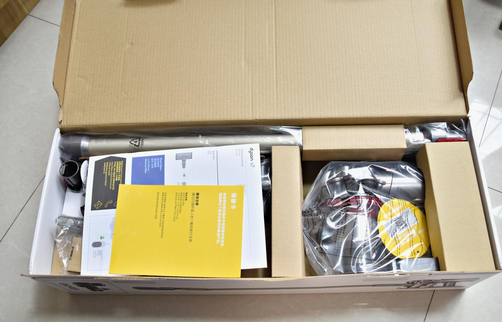 如何选择戴森吸尘器,戴森手持吸尘器入门款