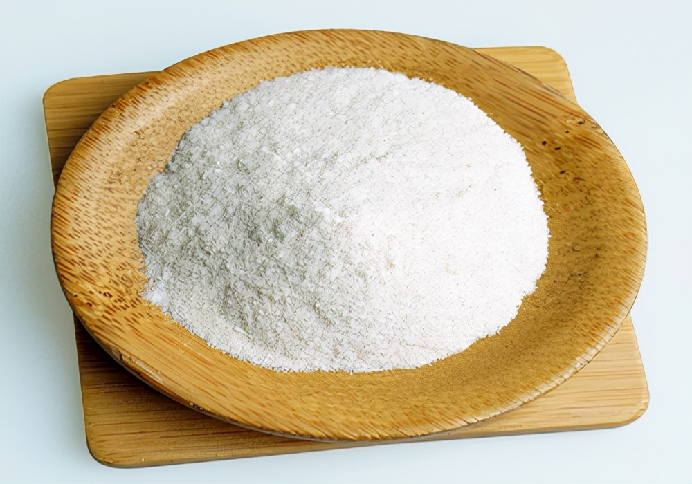 养宠经验分享狗狗身上起癣怎么办,小狗身上长癣什么原因造成的呢