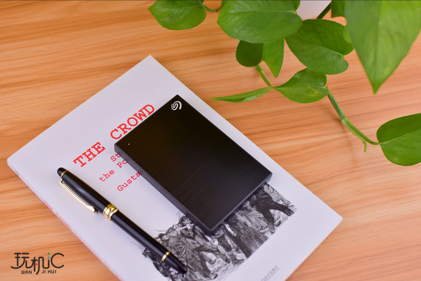 希捷移动硬盘睿翼和铭系列哪个好,希捷桌面硬盘铭和睿哪个好