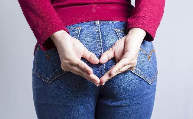 为什么屁股上也会长毛？这种毛能不能剃掉？