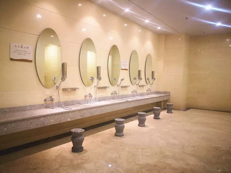 成都高档水汇温泉,成都尚公馆水韵水疗正规么