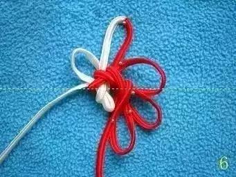 换珠串绳子最快的方法,换绳打结的方法视频