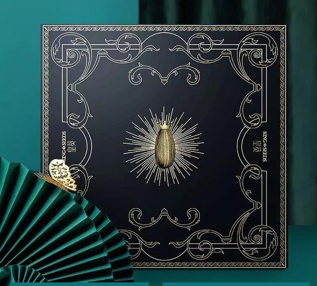 洽洽出了款LV版包装设计,瞄一眼,是吃不起的瓜子了