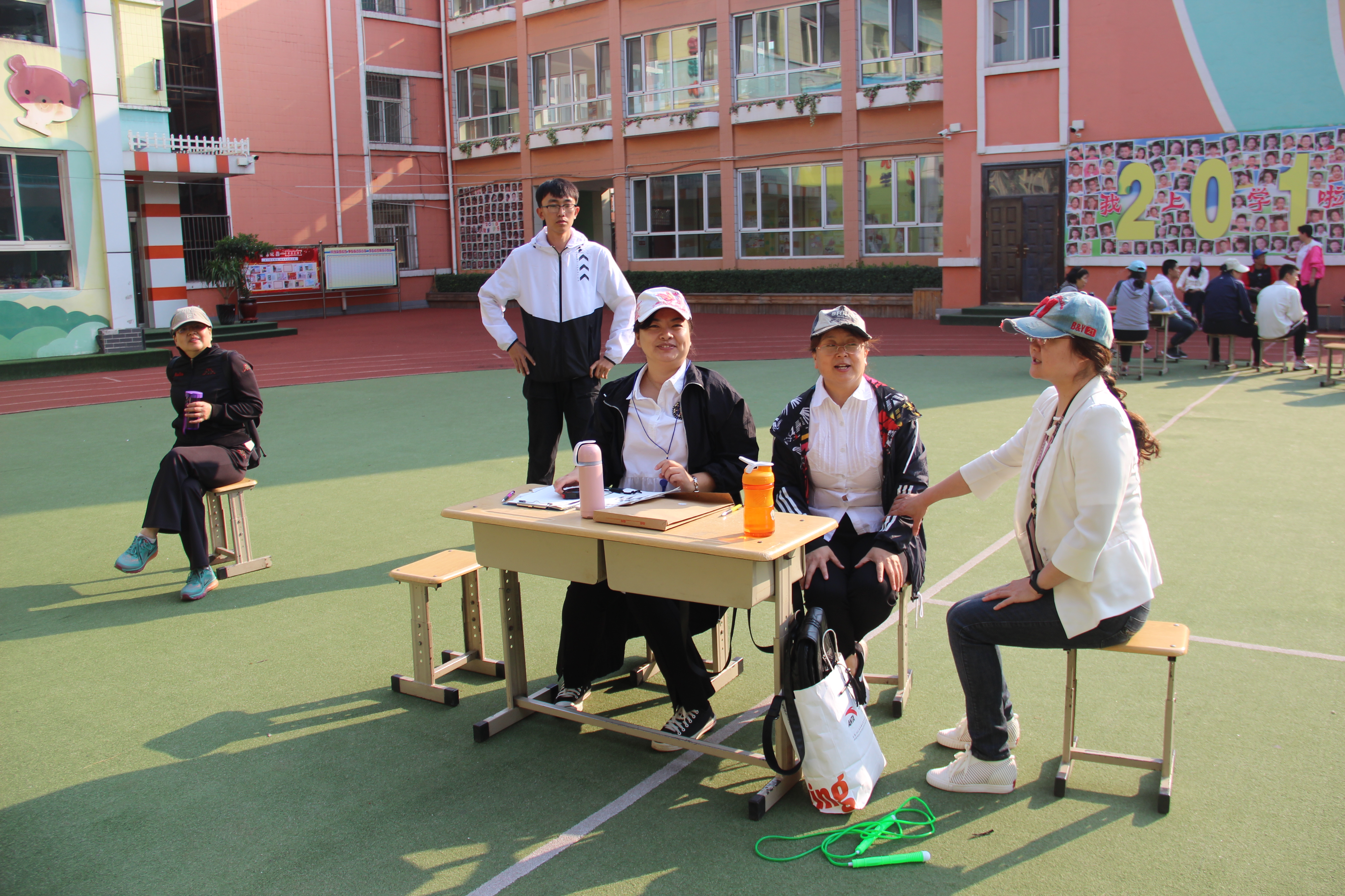 太原市四十八中中学生运动会,校运会激情点燃梦想拼搏铸就辉煌