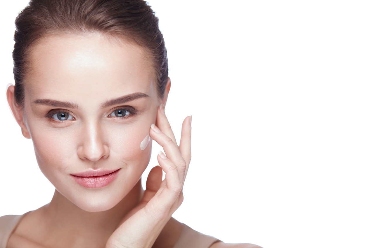 脸上的痣真的代表福祸吗,脸上的痣哪个地方不能点容易癌变