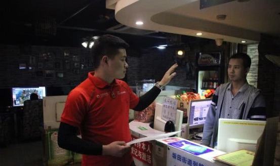 菜鸟裹裹寄快递6元上门取件,菜鸟裹裹90万公里快递员