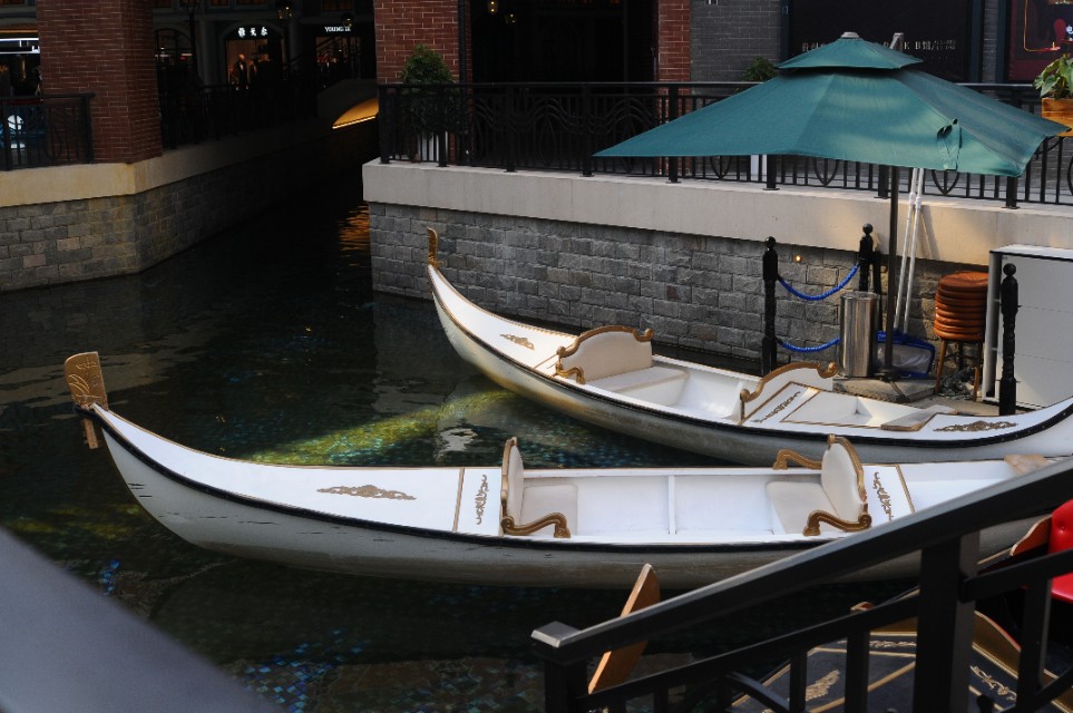 新手入门单反相机推荐10000元左右,摄影小白相机推荐4000价位微单