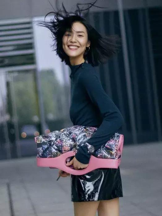 刘雯同款平价包,刘雯同款圆筒包