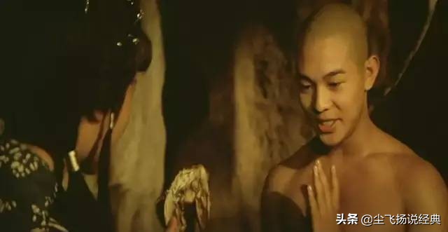 李连杰香港拍电影遭遇帮派,李连杰被抢劫电影