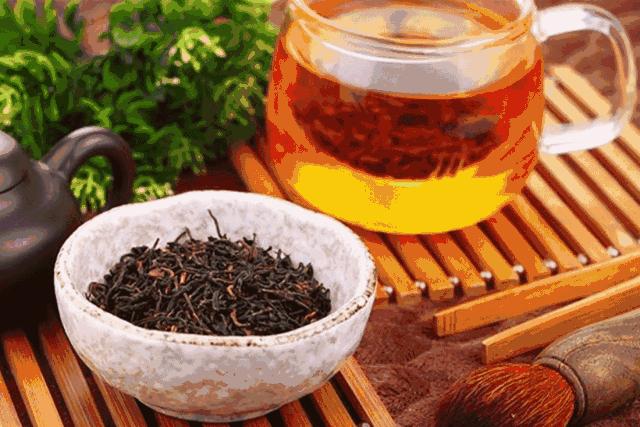 一次品尝七种不同风味的滇红茶,经典好茶滇红