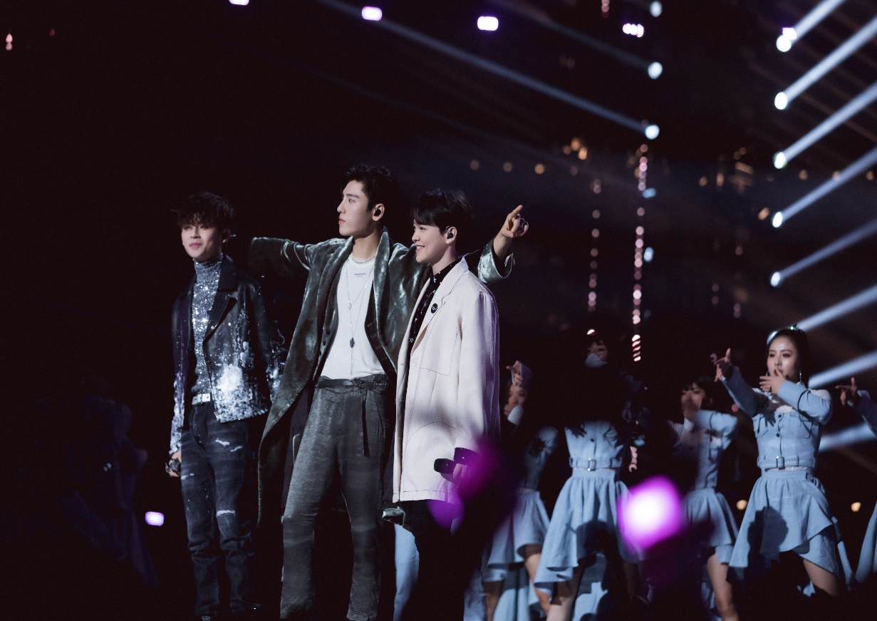 江苏卫视一千零一夜生活盛典,江苏卫视一千零一夜彩排