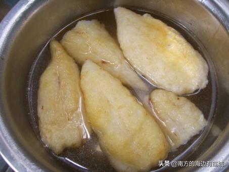 鱼胶是不是鱼泡晒干就成为鱼胶,鱼胶泡到什么程度算是泡好了