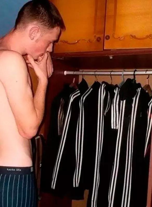 阿迪达斯遗憾,阿迪达斯三条杠在俄罗斯代表啥