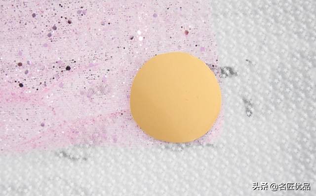 母亲节手工康乃馨简单又漂亮,母亲节适合给妈妈做的康乃馨手工