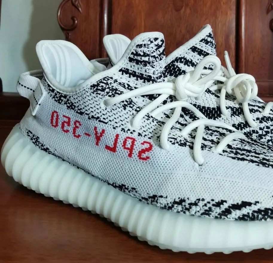 今日份开箱好物,yeezyboost