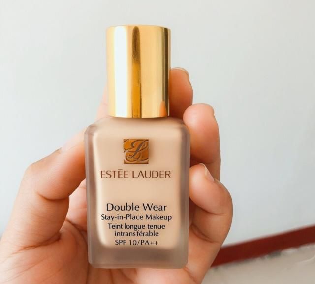 雅诗兰黛dw粉底液好用吗？真人使用1年多的心得分享告诉你答案