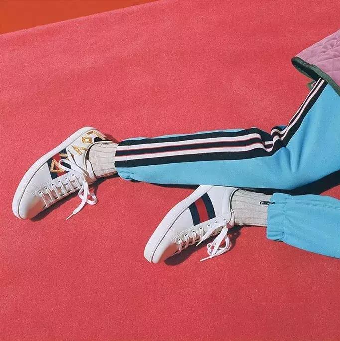 50岁穿搭运动鞋,50种运动鞋搭配