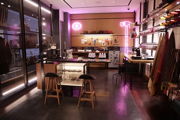 coach鐜颁唬杩愯惀妯″紡,浠庣粡钀ヨ搴︾湅绮剧泭绠＄悊