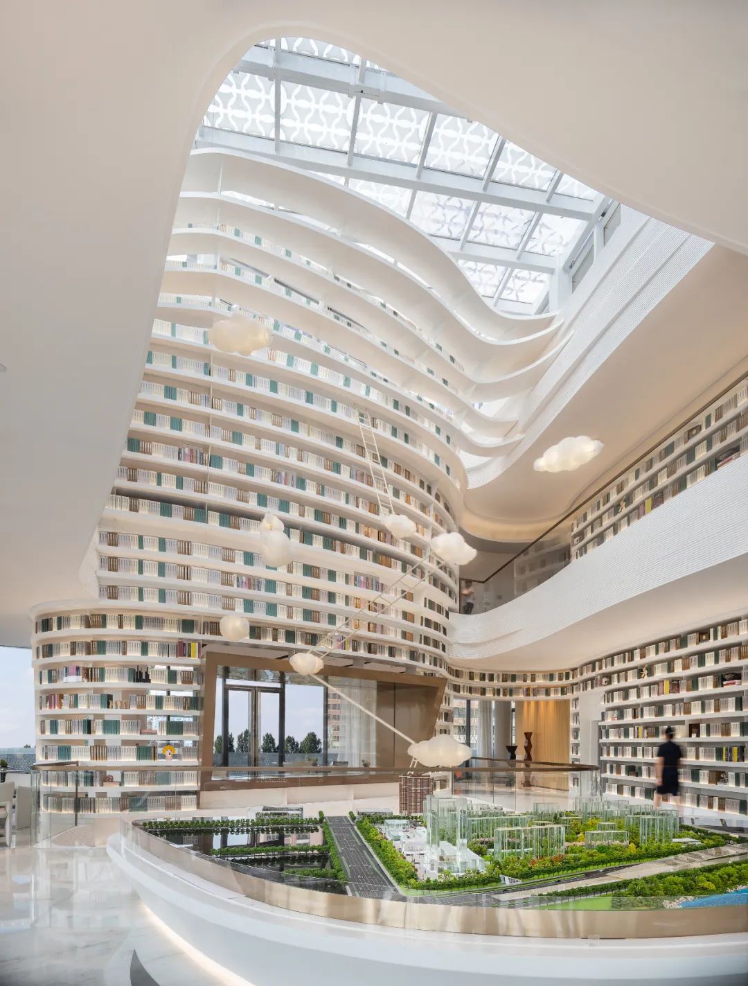 SIDW·魔都｜沪上设计名媛的新画像