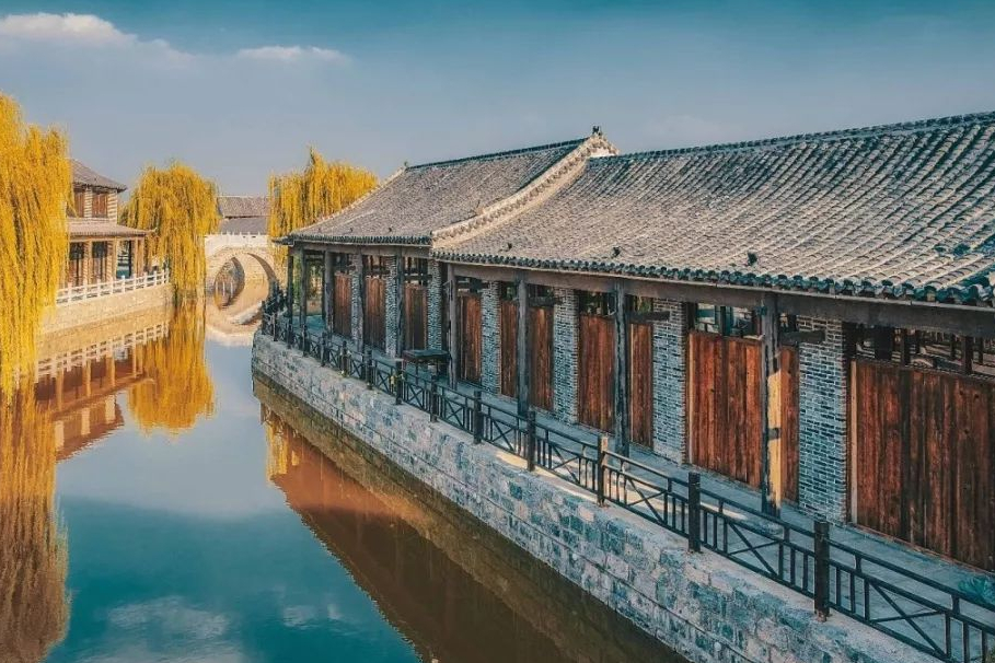 豪掷60亿建造假古镇,安徽耗资80亿的假古镇