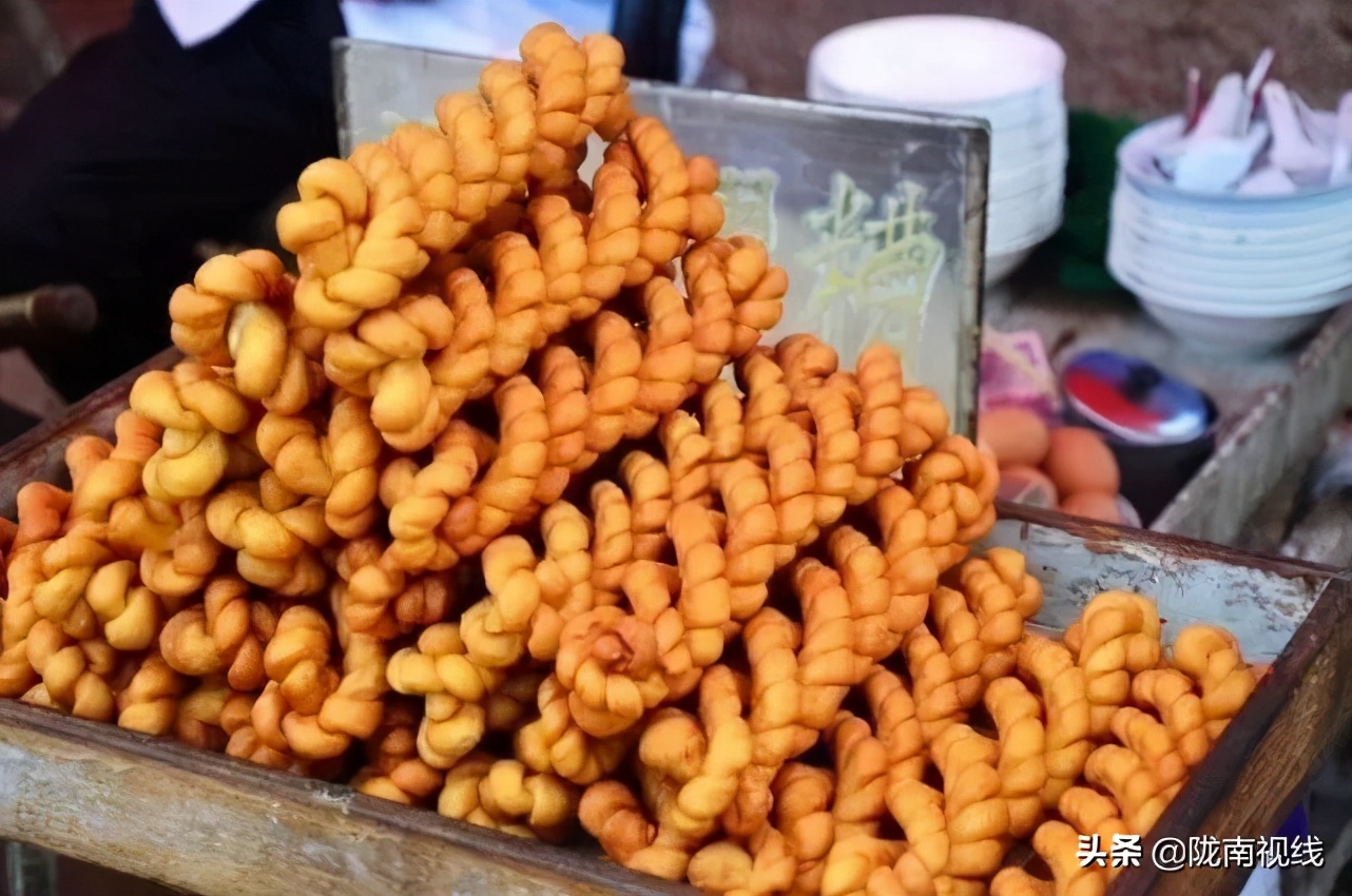 闄囧崡椋庡摜璧勮,椋庡摜寰掓鐩存挱