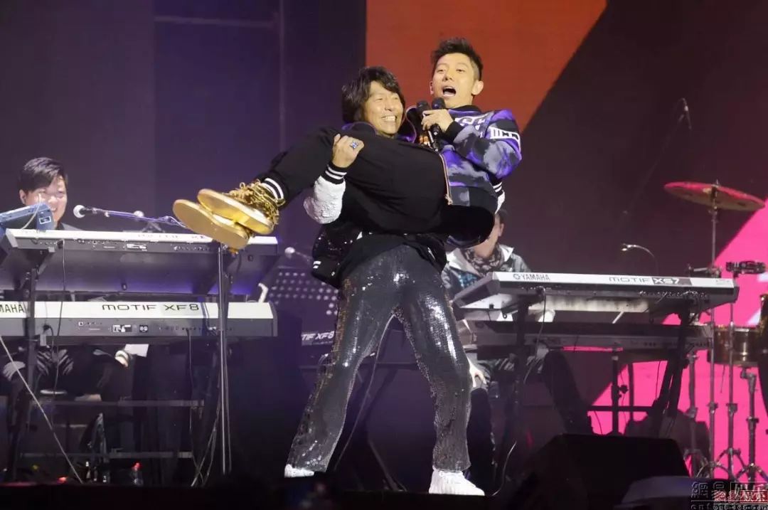 褰辫鍦堥兘鎯冲悆瀹氬績涓稿悧,褰辫鍦堝畾蹇冧父