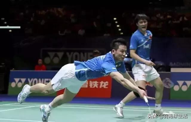 羽毛球易犯错的规则,羽毛球十大错误判罚