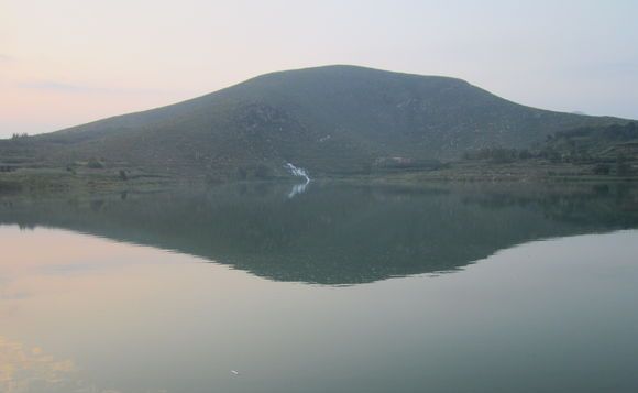 深山里的兵工厂荒废多年太可惜了,一个被荒坏的兵工厂旧址