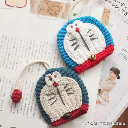 钩编的口金包零钱包：蓝胖子、叮当猫、机器猫，有详细教程