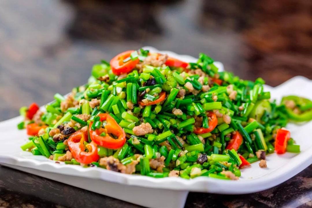 苍蝇爬过的食物真的不能吃吗,蚂蚁上树的食用方法