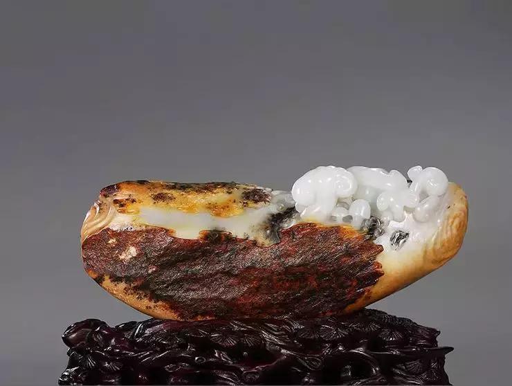 正宗俄料羊脂玉老坑,老坑羊脂玉和羊脂白玉区别