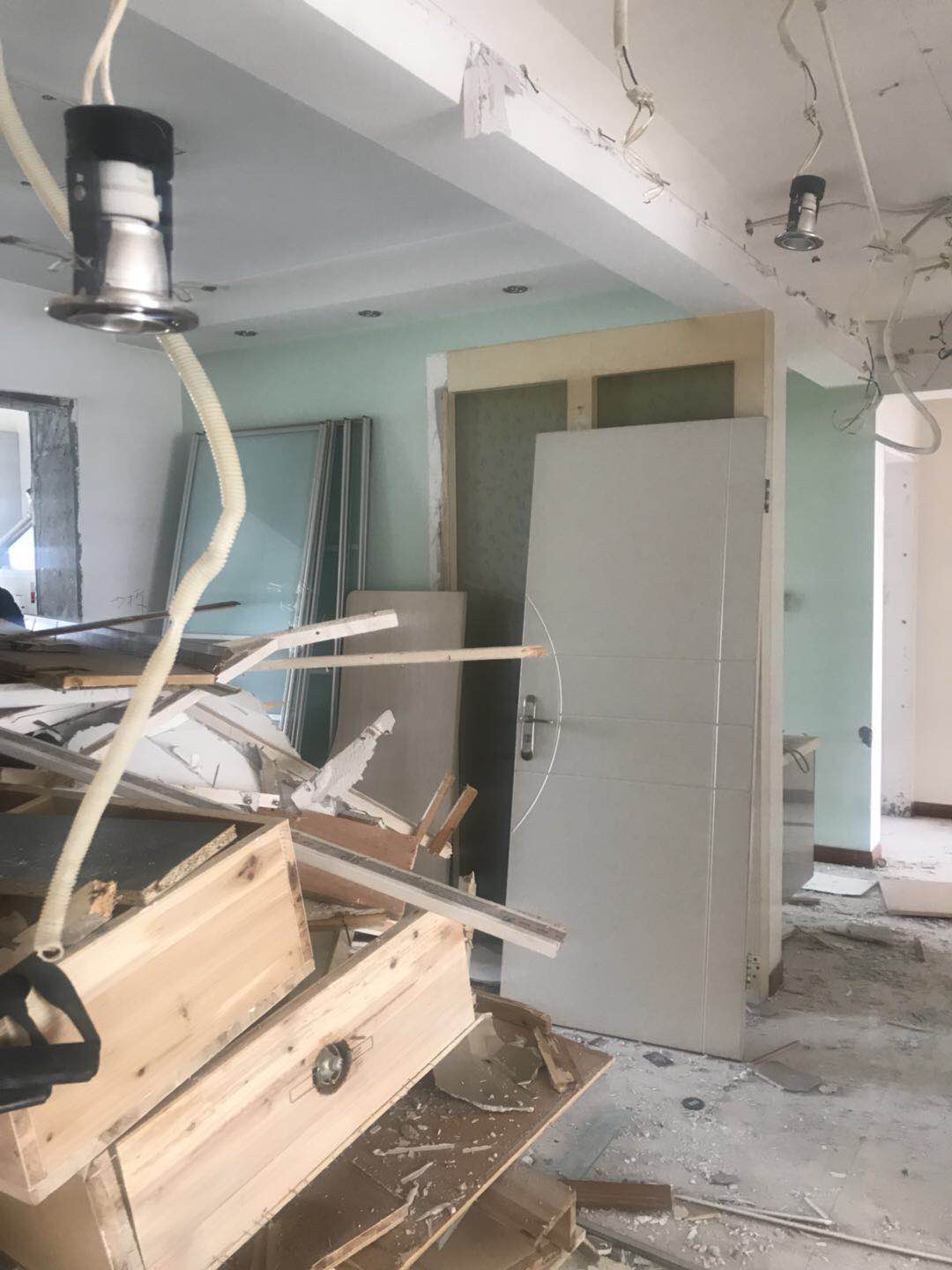 二手房装修改造合法吗,二手房装修改造该不该选全屋定制