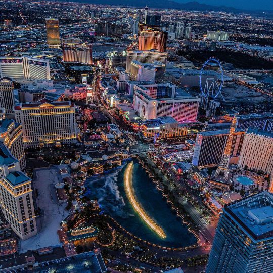 美国采用联邦制划分几个州,联邦制国家美国有几个州组成