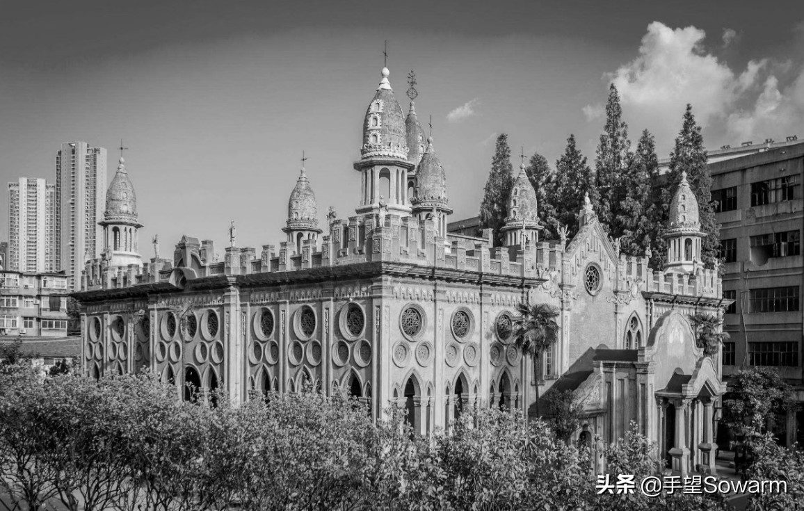 星巴克爆改中国百年建筑,星巴克百年建筑