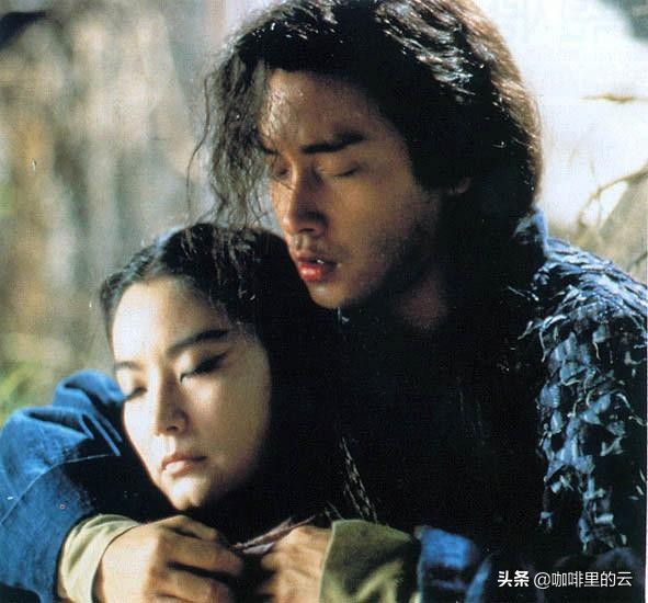 白发魔女练霓裳与卓一航初相识,白发魔女练霓裳卓一航