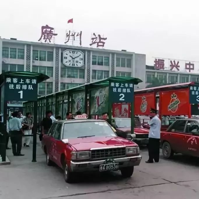 17年皇冠现在值多少钱,老皇冠千禧版多少钱