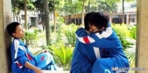 禁止早恋的原因有哪些,为什么成年人禁止早恋