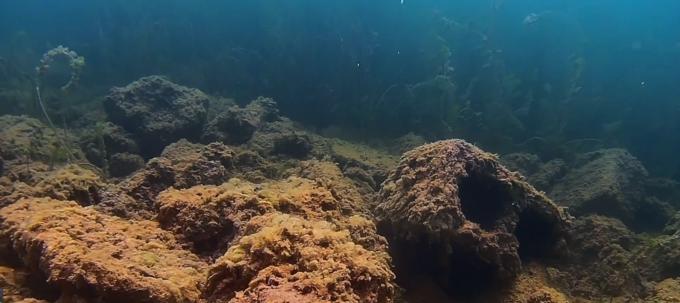 2001年抚仙湖水下古城真实视频,罕见的湖泊风光摄影