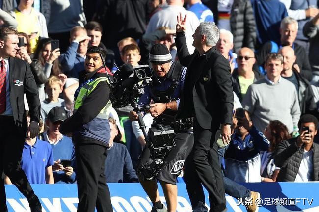 足坛十大绝杀瞬间高清,足坛十大踹头瞬间